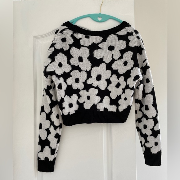 Cute floral cardigan - Picture 2 of 2